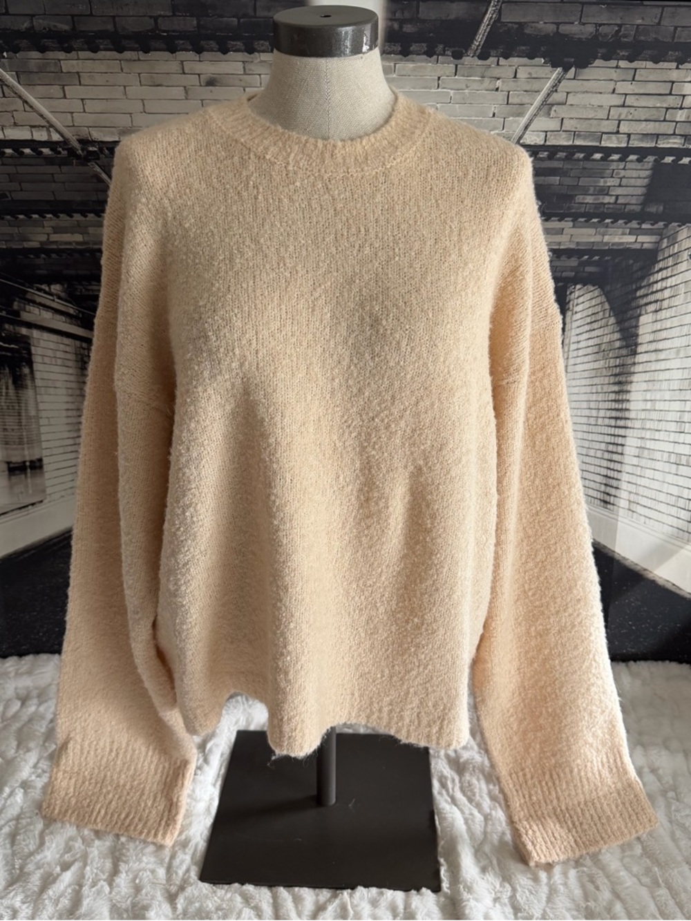 Eddie Bauer Cream Crewneck Bouclé Sweater NWT